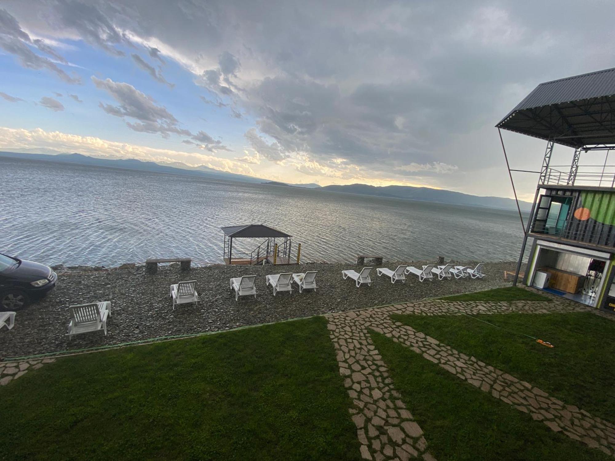 Altitude 1900 Dive Resort Chambarak Esterno foto